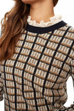 Plaid sweater with round neck and solid bands at the cuffs, by EFT #704711